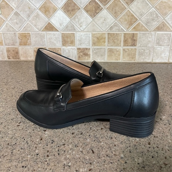 Soul Naturalizer Firstly Heeled Loafer in Black Women’s Size 7 - Picture 6 of 7